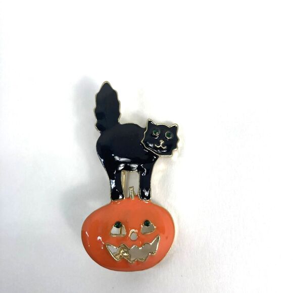 Halloween Black Cat and Pumpkin Brooch Enamel Pin Spooky Cute Lapel Jewelry Gift - Picture 3 of 5